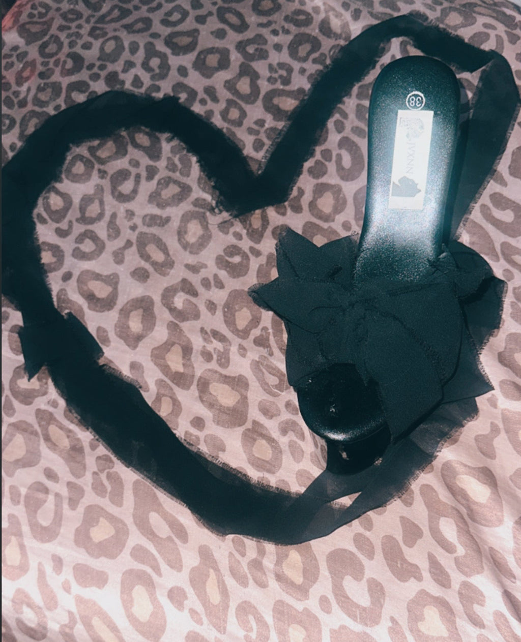 Black Ďistressed Ribbon Pleaser Heels !
